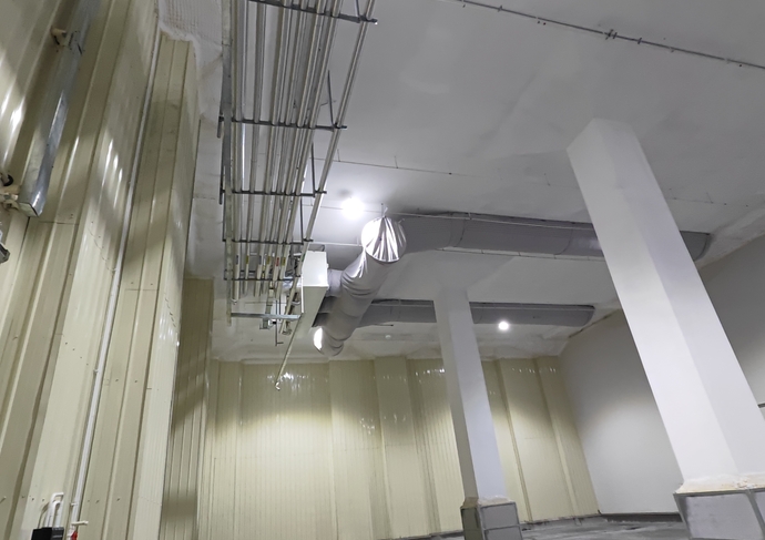 冷庫(kù)地面鋪什么耐用？從材料特性到施工細(xì)節(jié)全解析